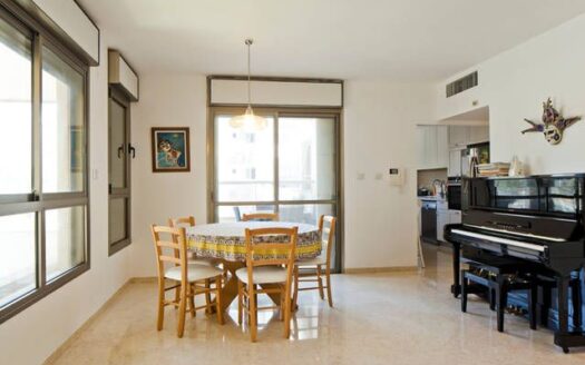 Tel Aviv - Jaffa-Wohnung, 4 Zimmer