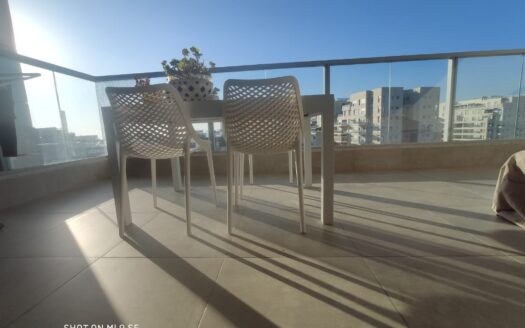 Mini Pent in Tel Aviv-Yafo, 5 Zimmer