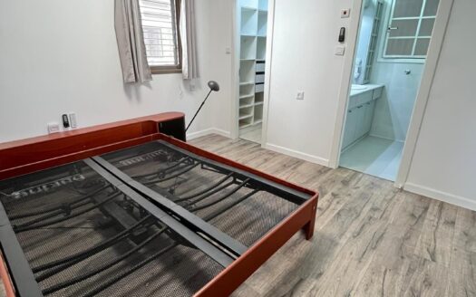 Apartment in Tel Aviv, 4.5 Rooms