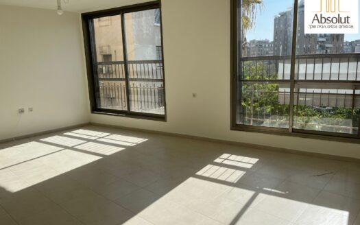 Apartment in Tel Aviv, 4.5 Rooms