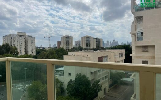 דירה בתל אביב יפו, 5 חדרים
