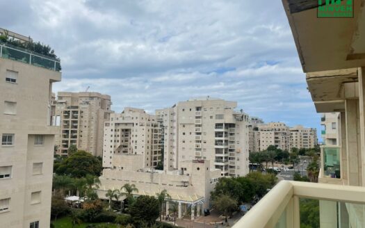 דירה בתל אביב יפו, 5 חדרים