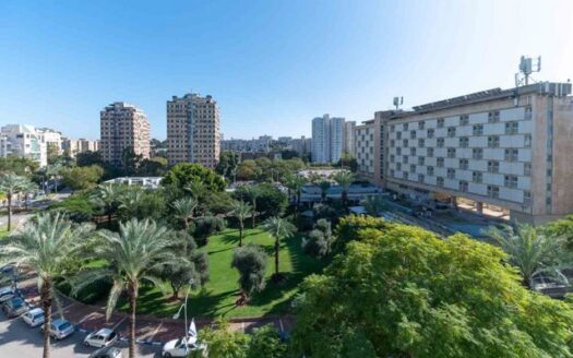 Apartment in Tel Aviv, 4.5 Rooms