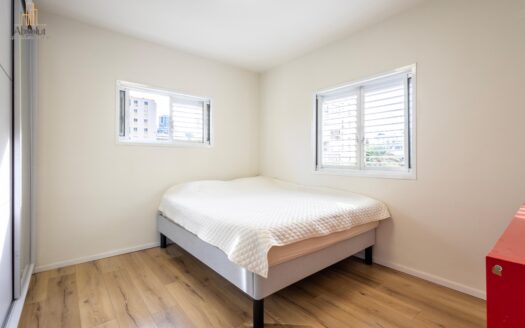 Tel Aviv - Jaffa-Wohnung, 4 Zimmer