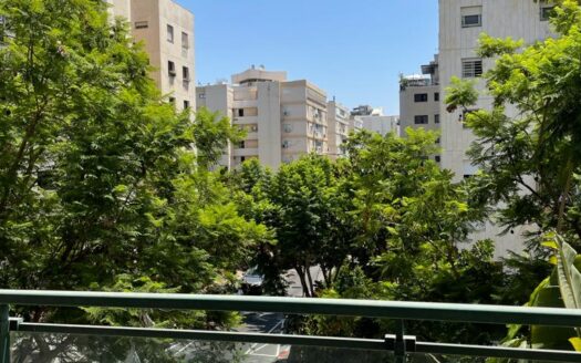 דירה בתל אביב יפו, 4 חדרים