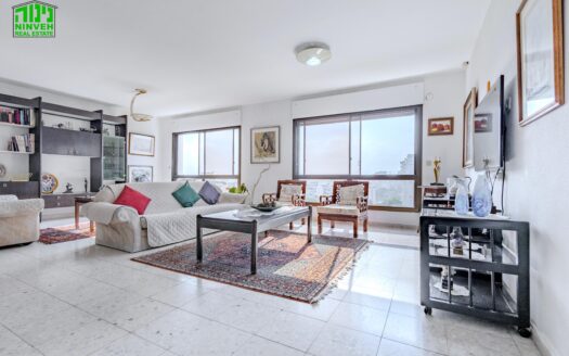 Penthouse/Duplex in Tel Aviv-Yafo, 5 Zimmer